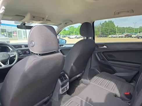 Used 2023 Volkswagen Tiguan S FWD image 10