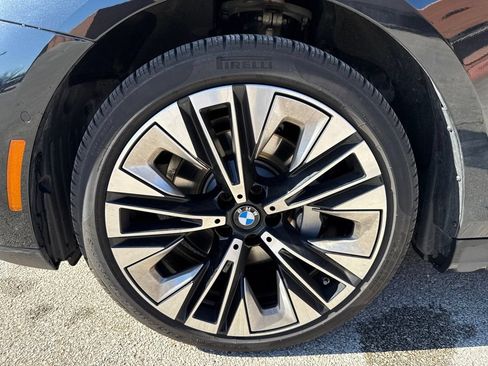 Used 2026 BMW 530i xDrive AWD/4WD image 10