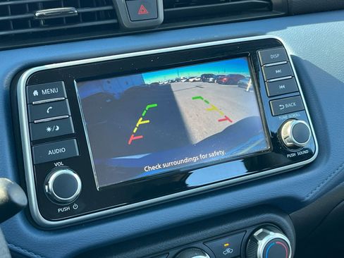 Used 2025 Nissan Versa SV image 23