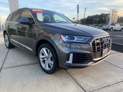 Used 2021 Audi Q7 2.0T Premium Plus w/ Executive Package image 12