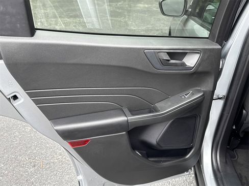 Used 2023 Ford Escape Active image 23