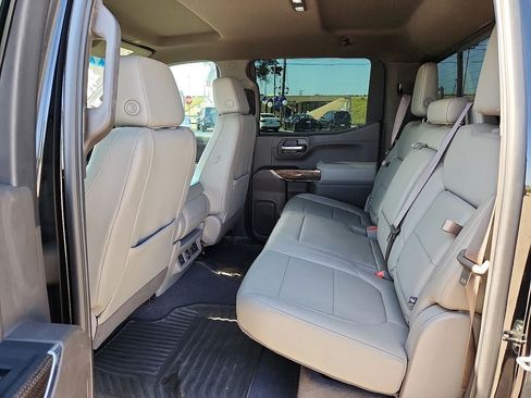 Used 2020 Chevrolet Silverado 1500 LT w/ Texas Edition AWD/4WD image 15