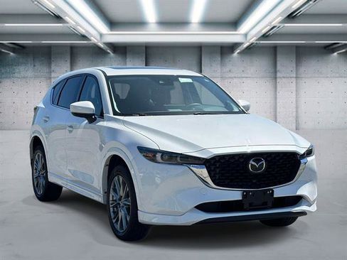 Used 2024 MAZDA CX-5 AWD 2.5 S w/ Premium Package image 2
