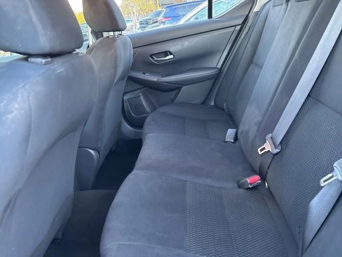 Used 2020 Nissan Sentra S FWD image 11