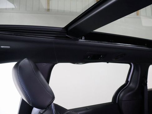 New 2026 Chrysler Pacifica Select image 30