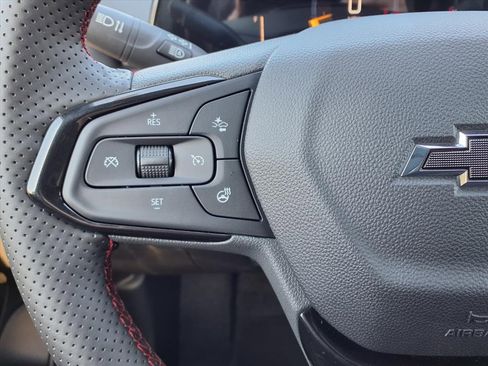 New 2026 Chevrolet Trax RS w/ Sunroof Package image 18