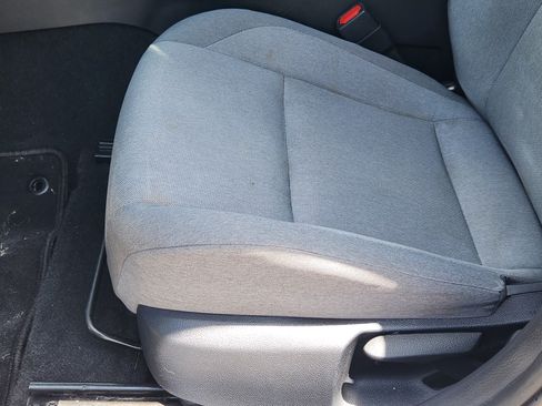 Used 2025 Toyota Camry LE FWD image 25
