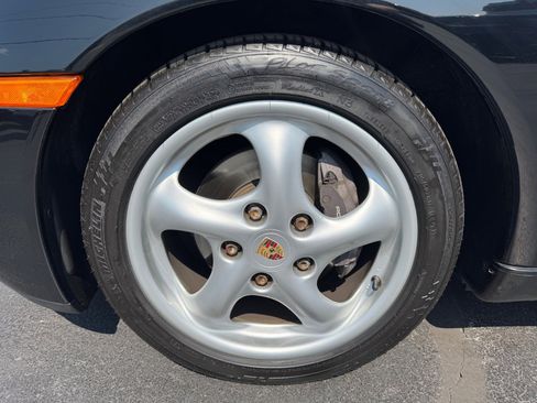 Used 2000 Porsche Boxster RWD image 27