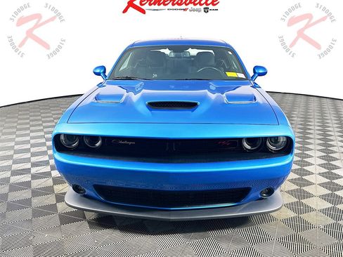 Used 2019 Dodge Challenger R/T Scat Pack image 2