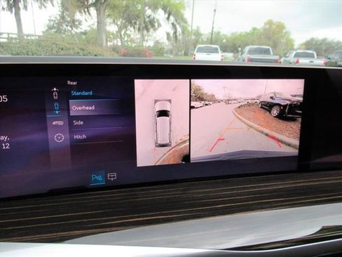 Certified 2025 Cadillac Escalade Premium Luxury w/ LPO, Radiant Package image 31