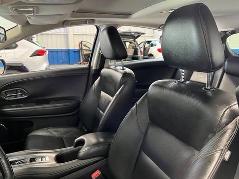 Used 2016 Honda HR-V EX-L image 24