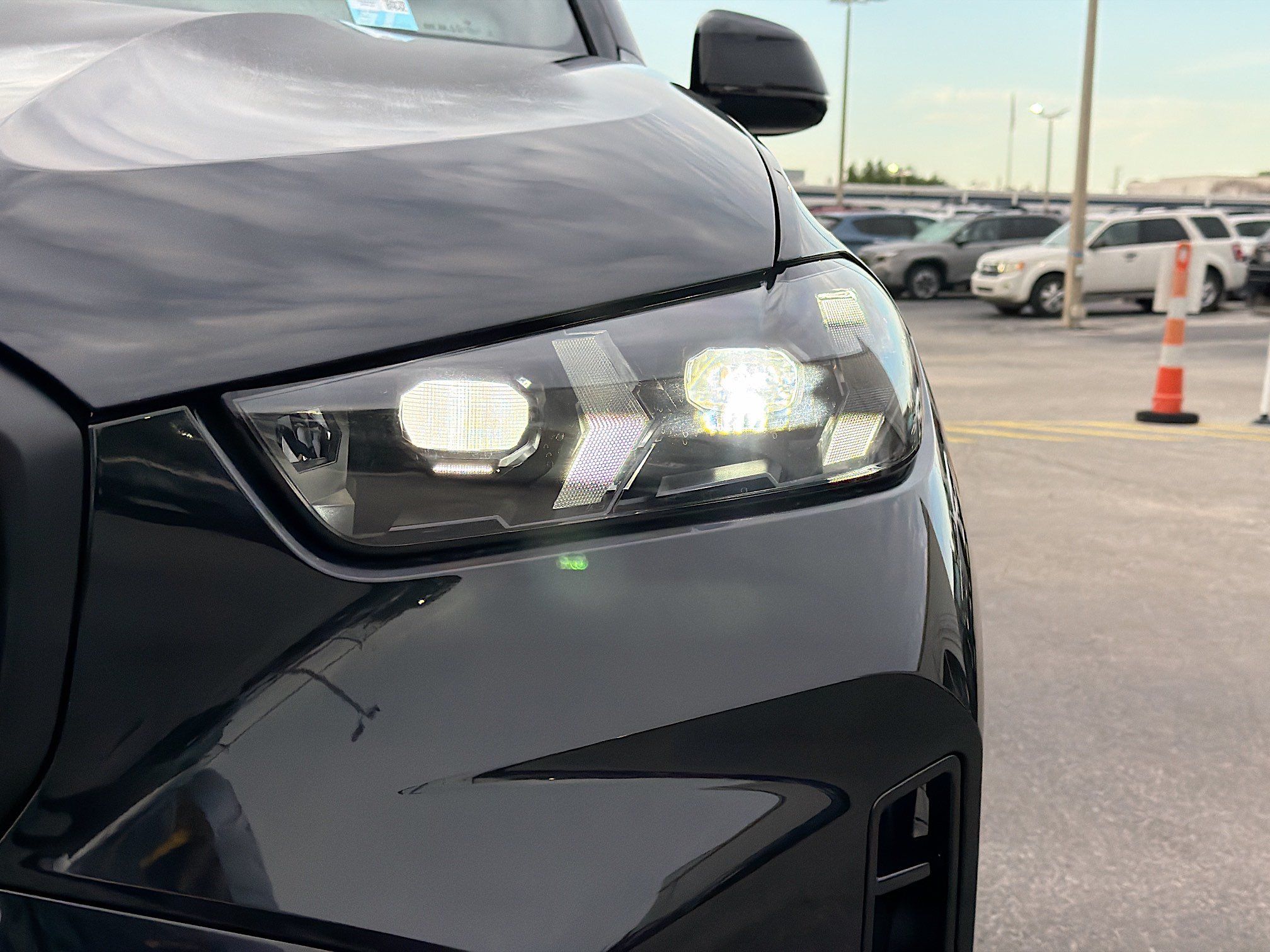 New 2026 BMW X5 sDrive40i w/ M Sport Package RWD image 9