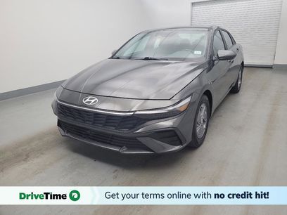 Used 2024 Hyundai Elantra SE