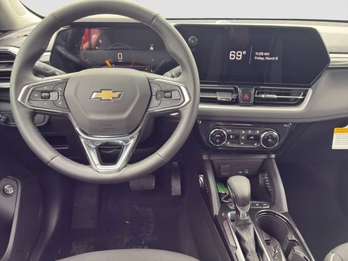 New 2026 Chevrolet TrailBlazer LT w/ Convenience Package AWD/4WD image 12