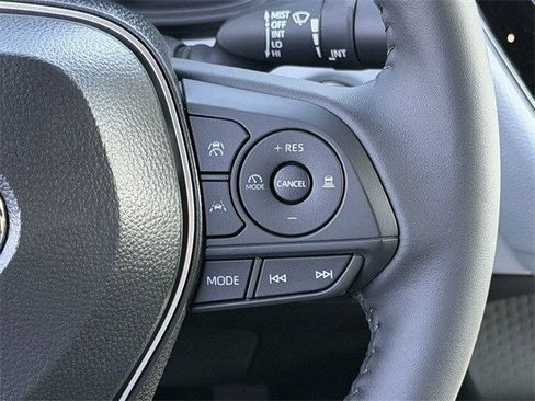New 2026 Toyota Corolla SE FWD image 15