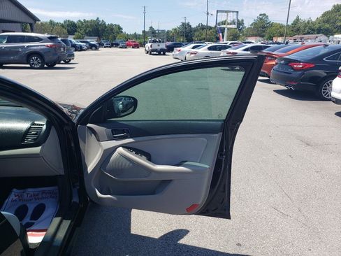 Used 2013 Kia Optima LX image 15