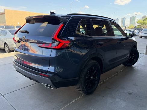 Used 2023 Honda CR-V Sport image 4