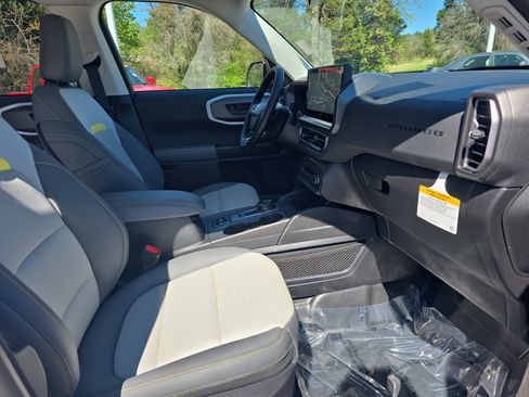 New 2026 Ford Bronco Sport Badlands w/ Sasquatch Badlands Package AWD/4WD image 10