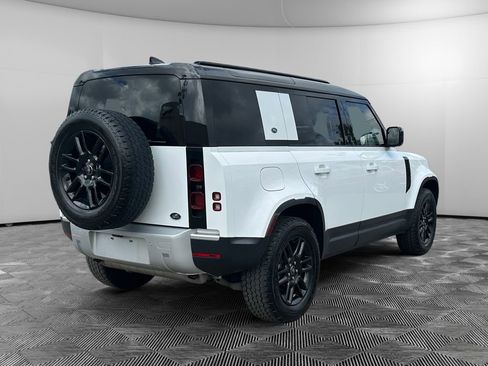Used 2023 Land Rover Defender 110 S AWD/4WD image 5