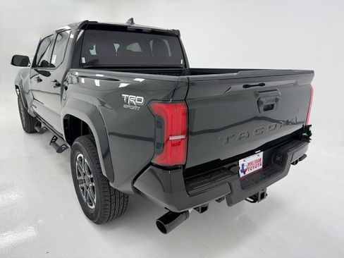 New 2026 Toyota Tacoma TRD Sport image 38