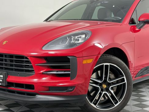 Certified 2020 Porsche Macan S AWD/4WD image 6