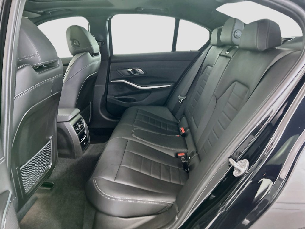 Certified 2023 BMW 330i Sedan w/ Premium Package RWD image 20