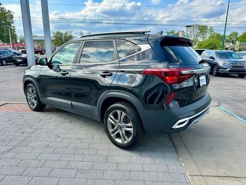 Used 2022 Kia Seltos S AWD/4WD image 5