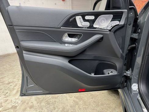 New 2026 Mercedes-Benz GLE 63 AMG S image 10