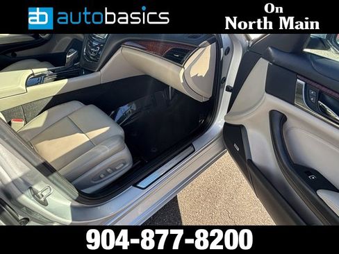 Used 2018 Cadillac CTS Sedan image 11