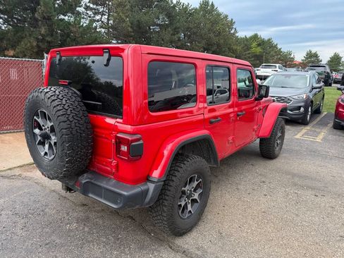 Used 2019 Jeep Wrangler Unlimited Rubicon AWD/4WD image 3