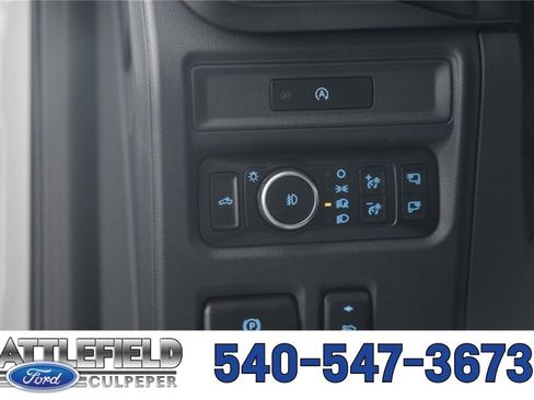 New 2025 Ford F150 Lariat w/ Equipment Group 501A Mid image 44