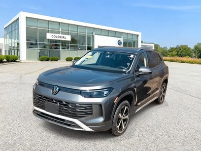 New 2026 Volkswagen Tiguan SE