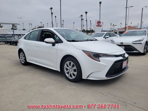 Certified 2023 Toyota Corolla LE FWD image 2