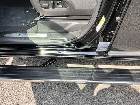 New 2026 Chevrolet Silverado 1500 High Country AWD/4WD image 11