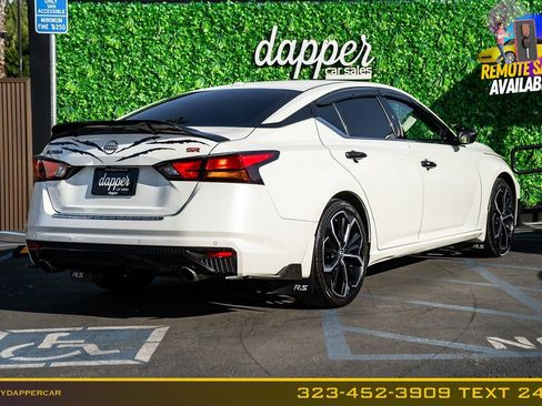 Used 2023 Nissan Altima 2.5 SR w/ SR Premium Package image 7