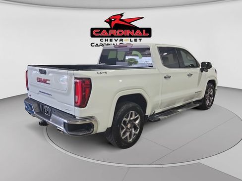 Used 2022 GMC Sierra 1500 SLT w/ SLT Premium Plus Package AWD/4WD image 3