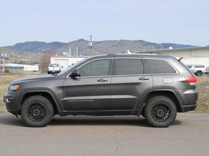 Used 2017 Jeep Grand Cherokee Laredo w/ Quick Order Package 23E
