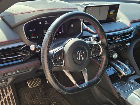 Used 2022 Acura MDX A-Spec AWD/4WD image 9