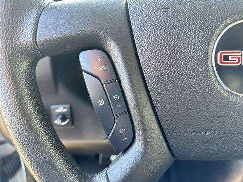 Used 2024 GMC Savana 2500 w/ Driver Convenience Package image 27