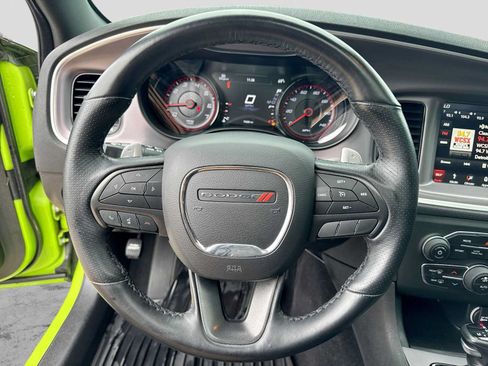 Used 2019 Dodge Charger SXT w/ Blacktop Package AWD/4WD image 22