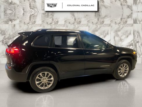 Used 2020 Jeep Cherokee Latitude Plus image 6