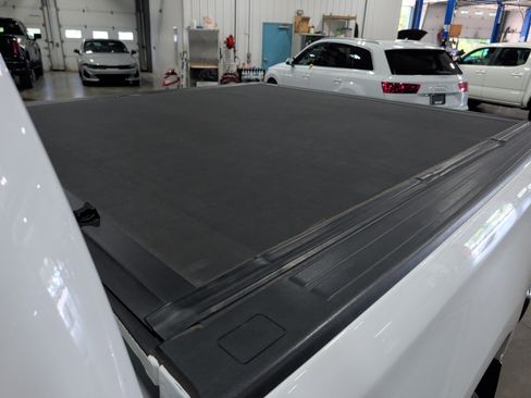 Used 2022 RAM 1500 Big Horn AWD/4WD image 7