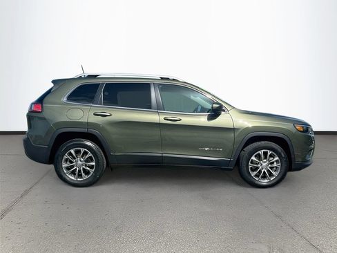 Certified 2021 Jeep Cherokee Latitude Plus AWD/4WD image 8