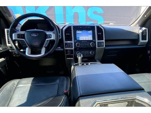 Used 2017 Ford F150 Lariat w/ Equipment Group 502A Luxury AWD/4WD image 17
