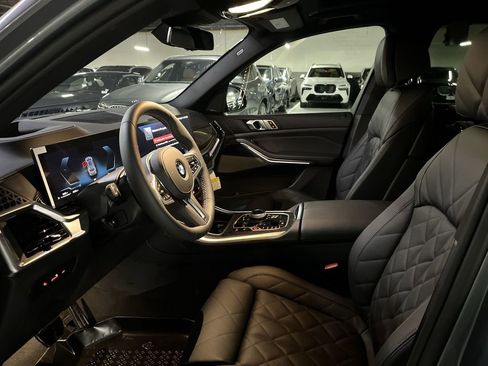 New 2026 BMW X5 M60i image 11