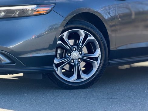 Used 2023 Honda Accord EX image 2