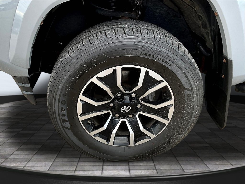 Used 2020 Toyota Tacoma 4x4 Double Cab image 37