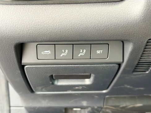 Used 2025 MAZDA CX-30 AWD 2.5 S w/ Premium Package image 36