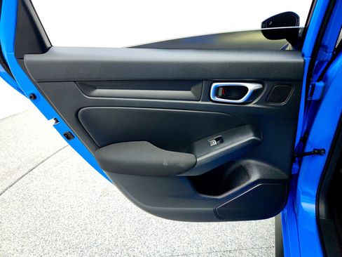 Used 2025 Honda Civic Sport image 21