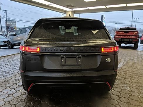 Used 2023 Land Rover Range Rover Velar R-Dynamic S image 6